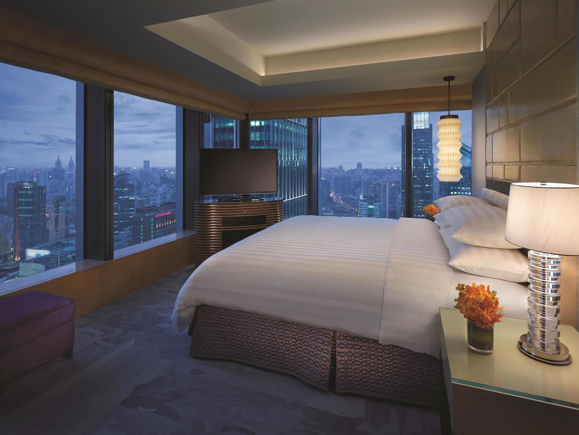 Jing An Shangri-La, Шанхай Экстерьер фото